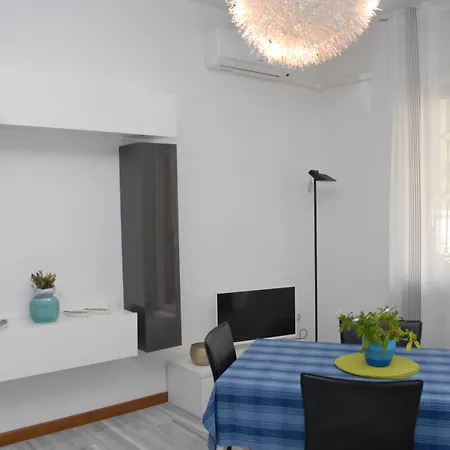 Le Dimore Del Sole Lt *