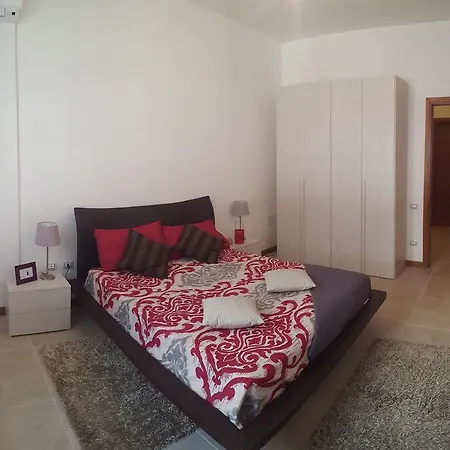 Le Dimore Del Sole Lt קליארי