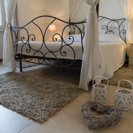 Apartment Le Dimore Del Sole Lt
